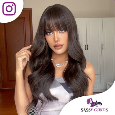 Kastanje Bruine Pruik met Pony - 60 cm Pruik Sassy Goods