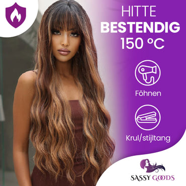 Bruine Pruik met Pony en Highlights Pruik Sassy Goods