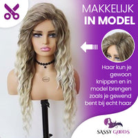 Luxe Blonde Krullen Pruik - 65 cm Pruik Sassy Goods