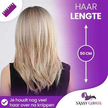 PRE-ORDER Blonde pruik met lagen - 50 cm - Sassy Goods