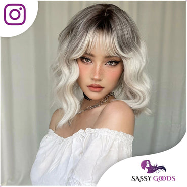As Ombre Pruik - Pruiken Dames Kort Haar - Wig - Zilver Grijs - 30 cm Pruik Sassy Goods 