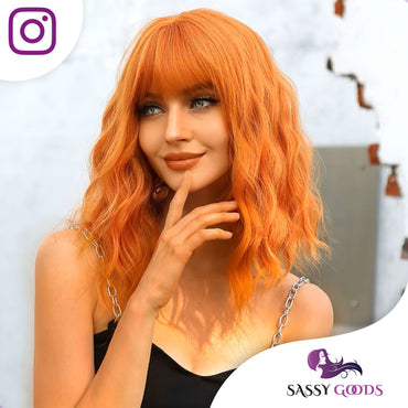 Koper Oranje Pruik met Pony Kort Pruik Sassy Goods 