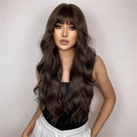 Pruik Bruin met Pony Pruik Sassy Goods 