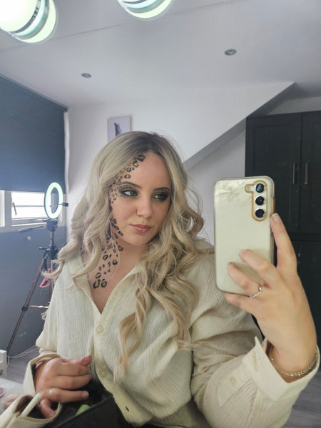 Luxe  Pruik Lace Front Wig Blond