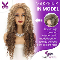 Bruine Highlights Krullen Pruik Pruik Sassy Goods 