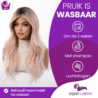 Lange Lichtroze Pruik 60 cm