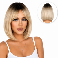 Blonde Pruik Kort met Pony - 30 cm
